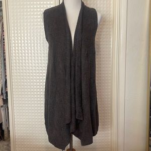 Barefoot Dreams Bamboo Chic Lite size M